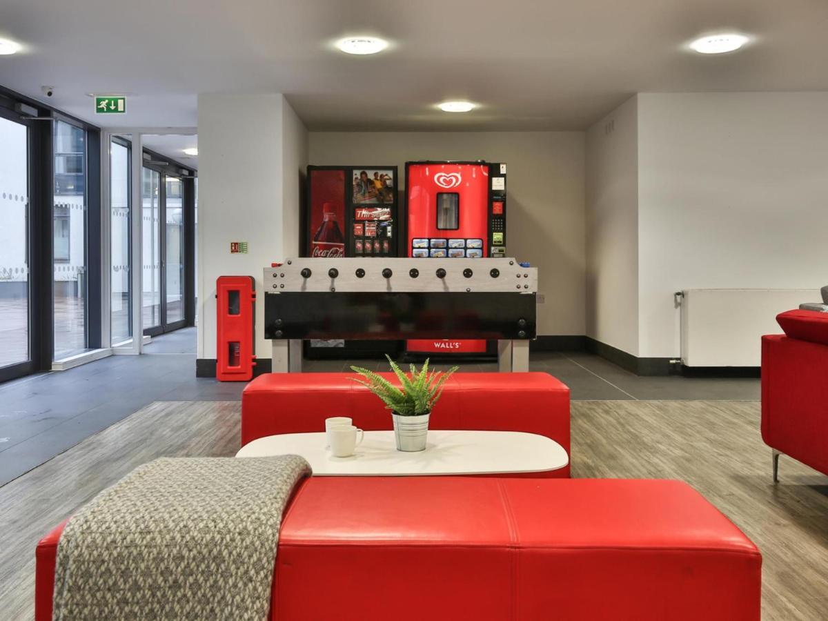 Apartamento Sterling Court In Wembley Londres Exterior foto