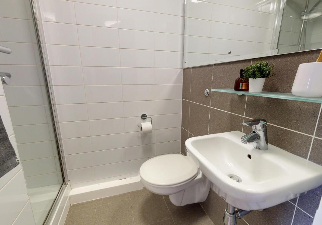 Apartamento Sterling Court In Wembley Londres Exterior foto