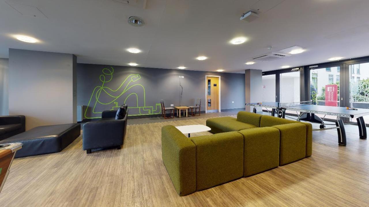 Apartamento Sterling Court In Wembley Londres Exterior foto